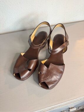 Vintage Re-Mix Women's Brown Leather Peep-Toe Slingback Wedge